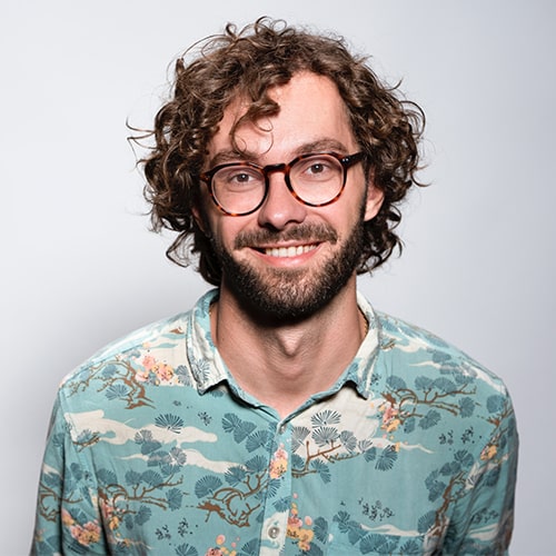 Travel Jokes Tourism UAE Tour Guide 3